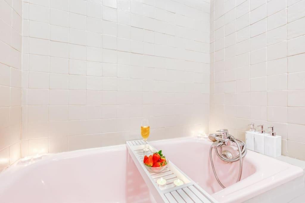 Le Lumineux 50 M² Gare/Chateau/Wifi/Netflix แวร์ซาย ภายนอก รูปภาพ